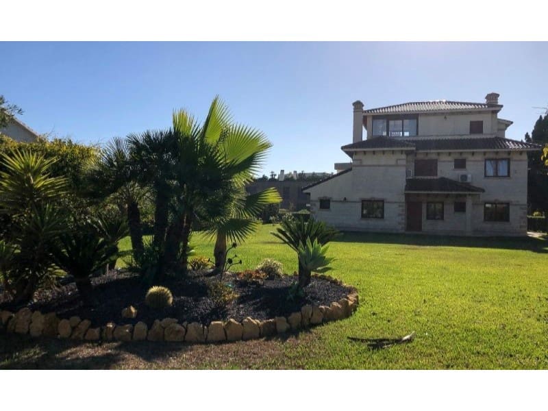 5 soverom Villa til salgs i Cabo Roig med svømmebasseng - € 1 950 000 (Ref: 9152326)