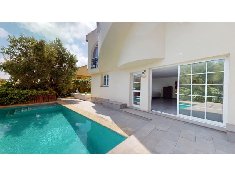 5 camera da letto Villa in vendita in La Zenia con piscina - 795.000 € (Rif: 9152343)