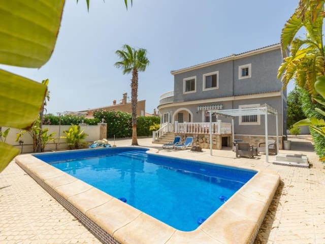 5 slaapkamer Villa te koop in San Fulgencio met zwembad garage - € 490.000 (Ref: 9159923)