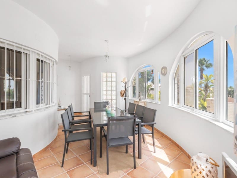 5 slaapkamer Villa te koop in San Fulgencio met zwembad garage - € 490.000 (Ref: 9159923)