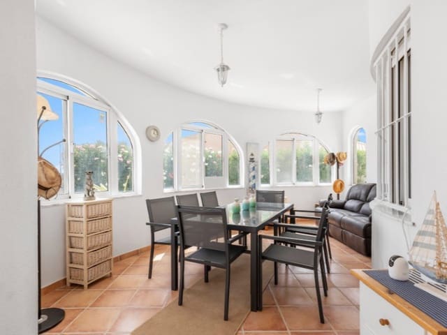 5 slaapkamer Villa te koop in San Fulgencio met zwembad garage - € 490.000 (Ref: 9159923)