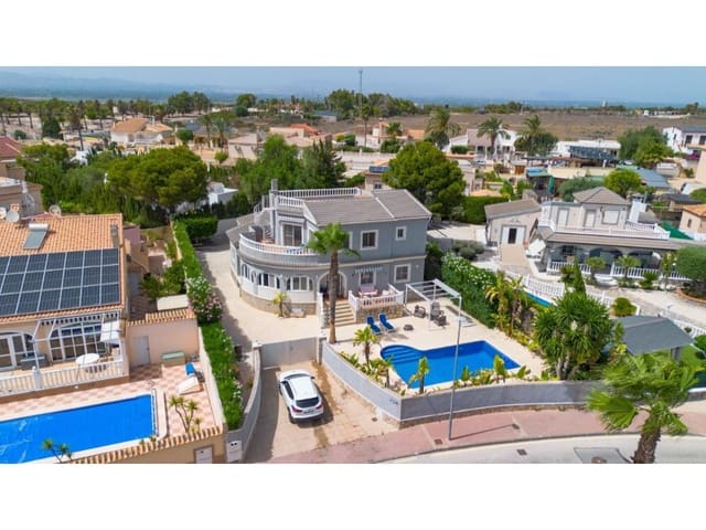 5 slaapkamer Villa te koop in San Fulgencio met zwembad garage - € 490.000 (Ref: 9159923)