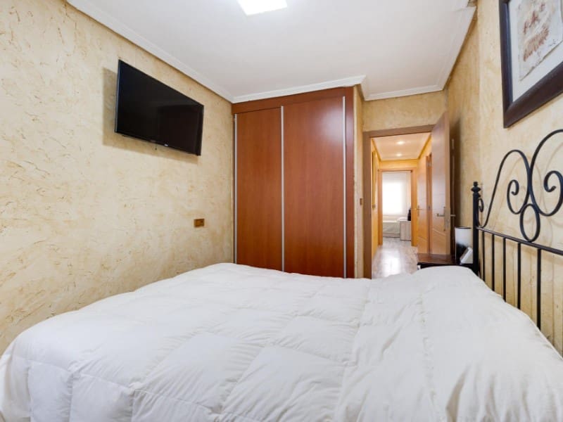 3 soveværelse Lejlighed til salg i Torrevieja - € 264.969 (Ref: 9159925)