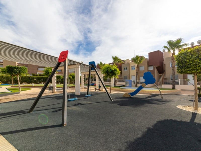 3 sypialnia Dom na sprzedaż w Torrevieja - 340 000 € (Ref: 9166100)