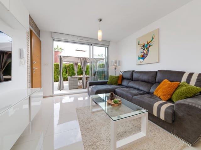 Casa de 3 habitaciones en Parque Acuático - Sector 25, Torrevieja en venta - 340.000 € (Ref: 9166100)