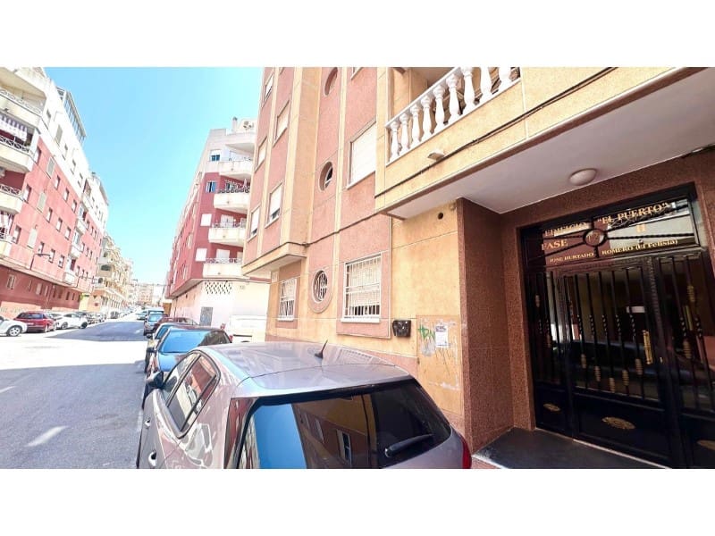2 soveværelse Lejlighed til salg i Torrevieja - € 164.900 (Ref: 9166104)