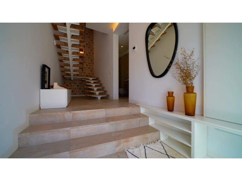 3 soveværelse Villa til salg i Orihuela Costa med swimmingpool - € 509.000 (Ref: 9169874)