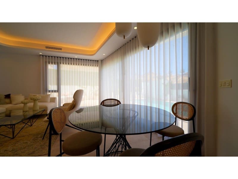 3 soveværelse Villa til salg i Orihuela Costa med swimmingpool - € 509.000 (Ref: 9169874)