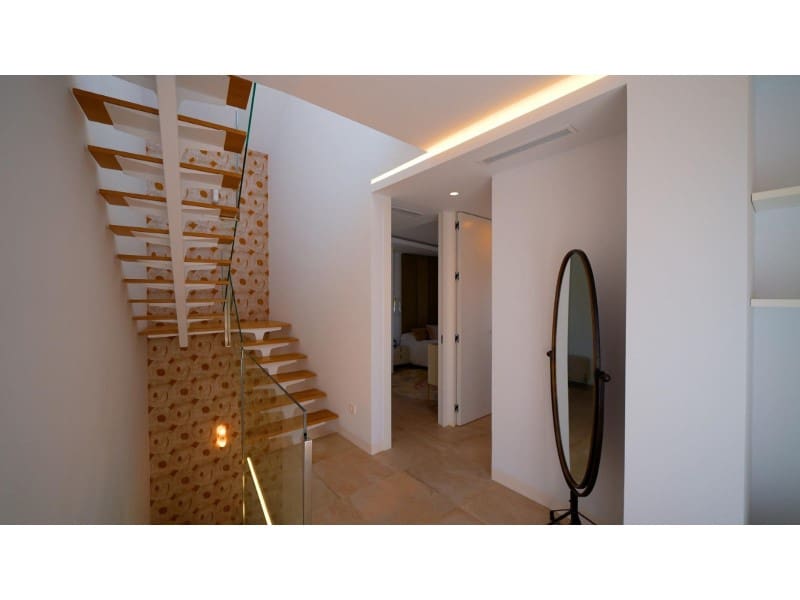 3 soveværelse Villa til salg i Orihuela Costa med swimmingpool - € 509.000 (Ref: 9169874)