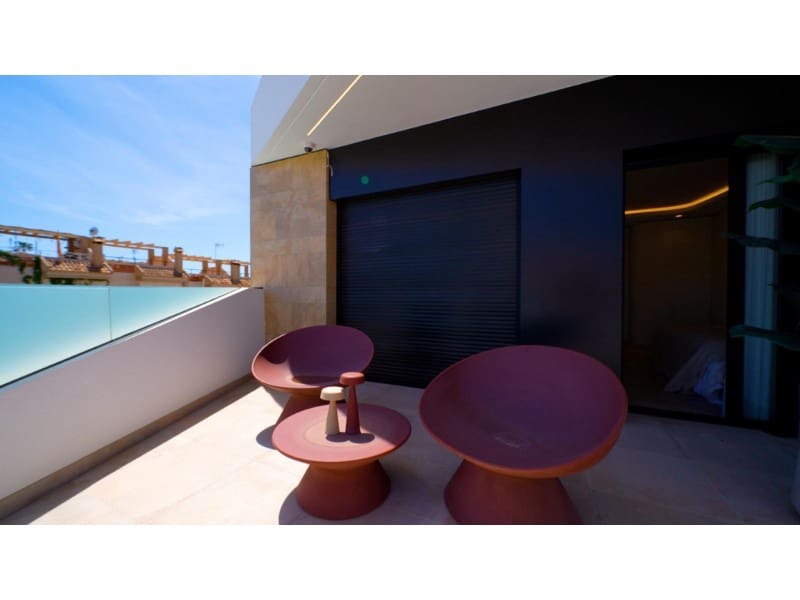 3 soveværelse Villa til salg i Orihuela Costa med swimmingpool - € 509.000 (Ref: 9169874)