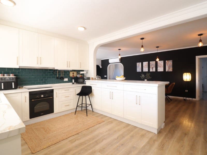 3 bedroom Villa for sale in Rojales with pool garage - € 850,000 (Ref: 9194072)