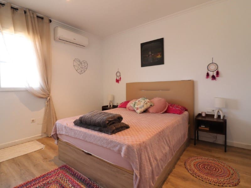 3 bedroom Villa for sale in Rojales with pool garage - € 850,000 (Ref: 9194072)