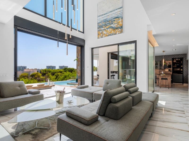 4 soveværelse Villa til salg i San Miguel de Salinas med swimmingpool garage - € 2.888.000 (Ref: 9194074)