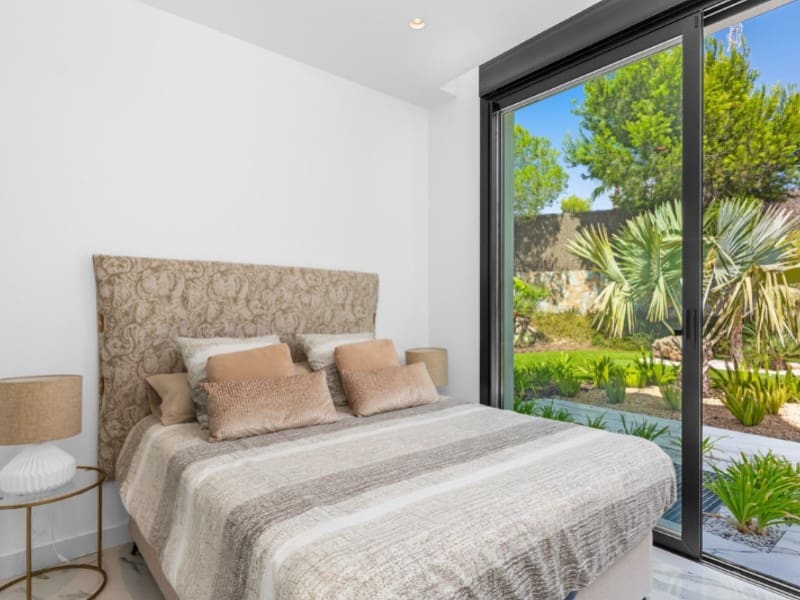 4 soveværelse Villa til salg i San Miguel de Salinas med swimmingpool garage - € 2.888.000 (Ref: 9194074)