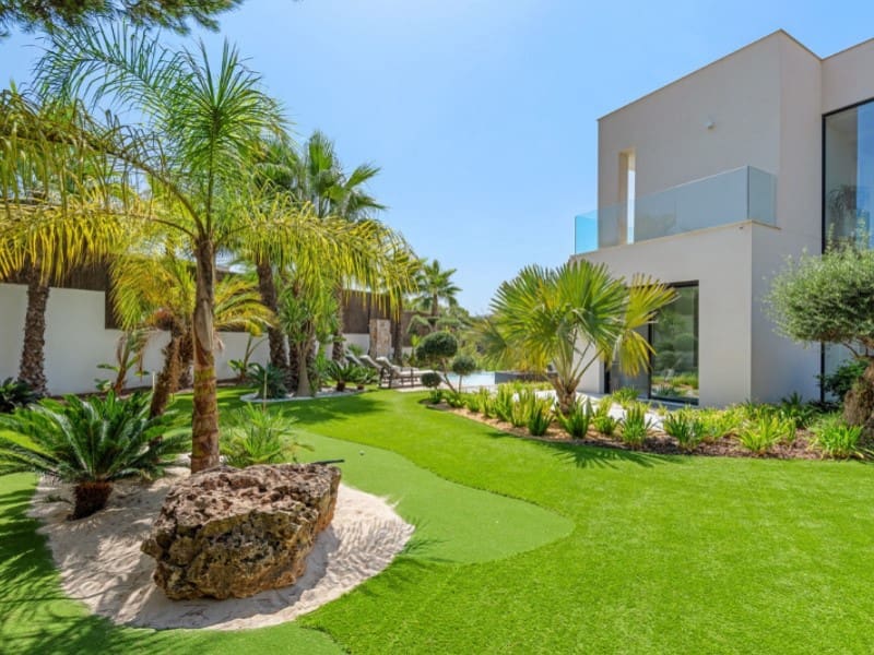 4 soveværelse Villa til salg i San Miguel de Salinas med swimmingpool garage - € 2.888.000 (Ref: 9194074)