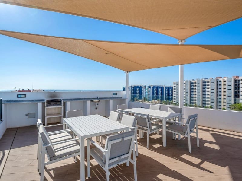 2 bedroom Apartment for sale in Punta Prima with garage - € 369,000 (Ref: 9194078)