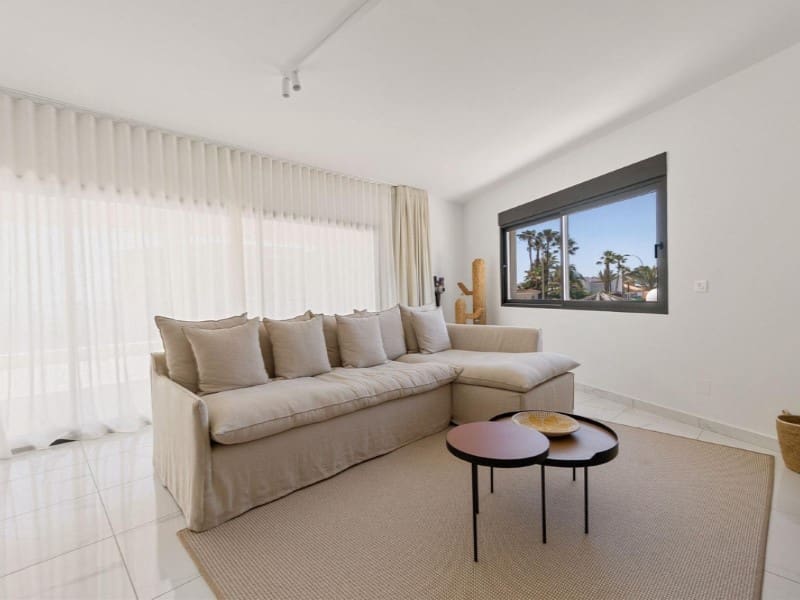 5 soverom Villa til salgs i La Veleta med garasje - € 1 649 000 (Ref: 9194079)