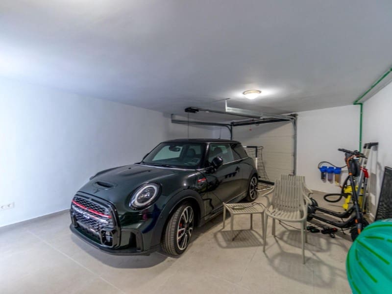 5 soverom Villa til salgs i La Veleta med garasje - € 1 649 000 (Ref: 9194079)