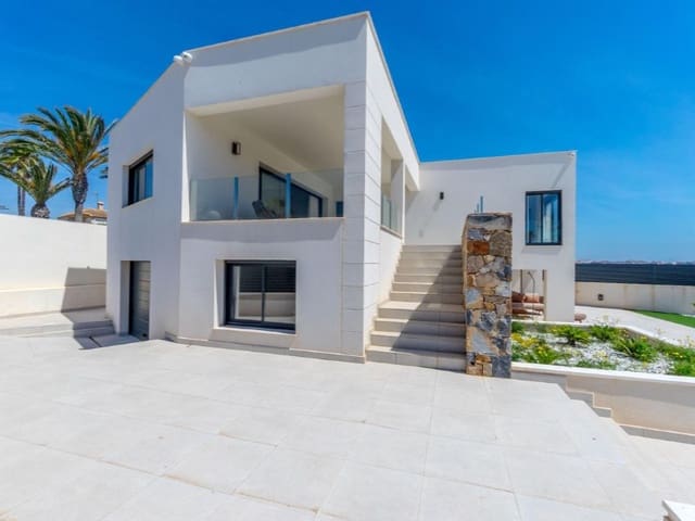 5 soveværelse Villa til salg i La Veleta, Torrevieja med garage - € 1.649.000 (Ref: 9194079)