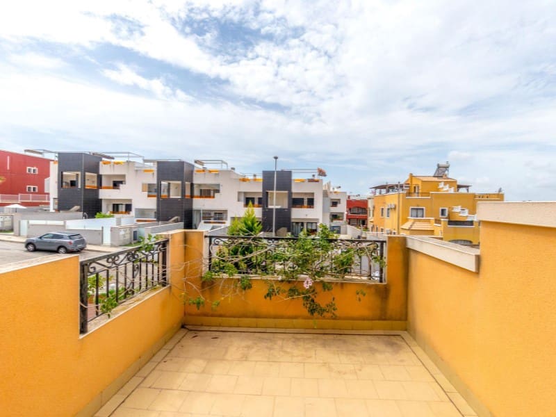 3 soveværelse Byhus til salg i La Florida - € 219.000 (Ref: 9196190)