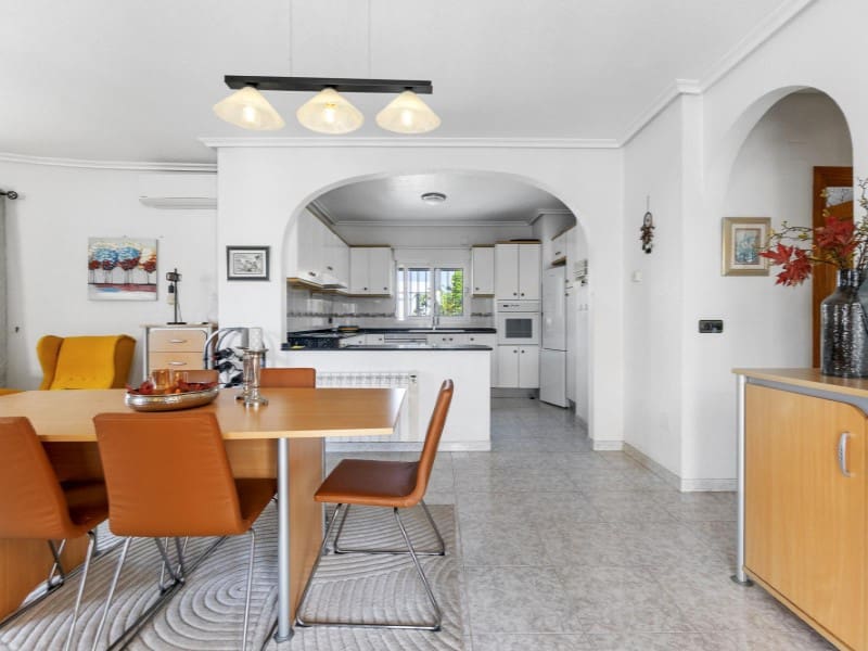 4 soverom Villa til salgs i Playa Flamenca med svømmebasseng - € 599 000 (Ref: 9196192)