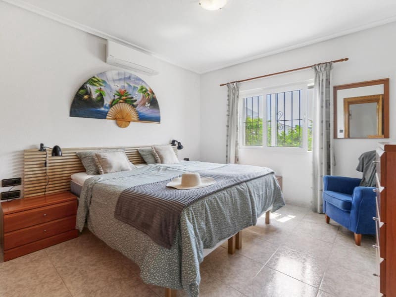 4 soverom Villa til salgs i Playa Flamenca med svømmebasseng - € 599 000 (Ref: 9196192)