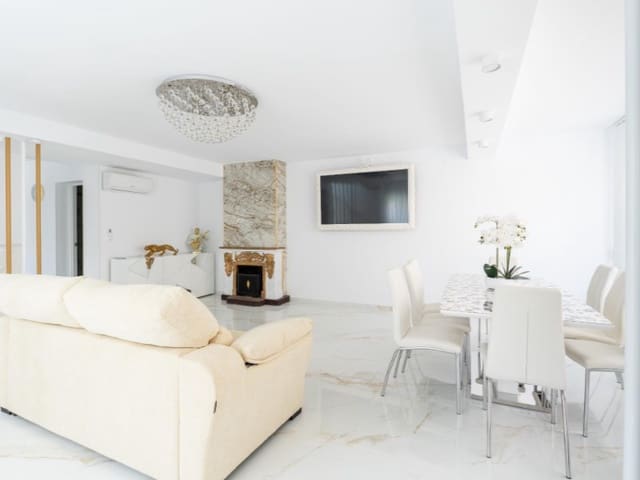 4 camera da letto Casa in vendita in Punta Prima, Torrevieja con piscina - 545.000 € (Rif: 9196196)