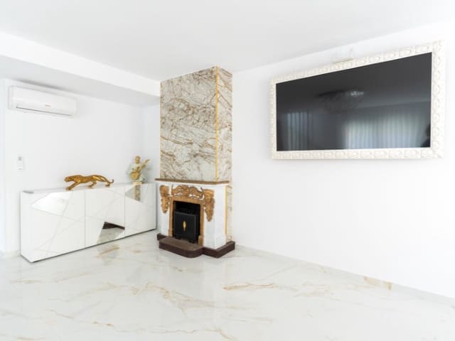 4 camera da letto Casa in vendita in Punta Prima, Torrevieja con piscina - 545.000 € (Rif: 9196196)