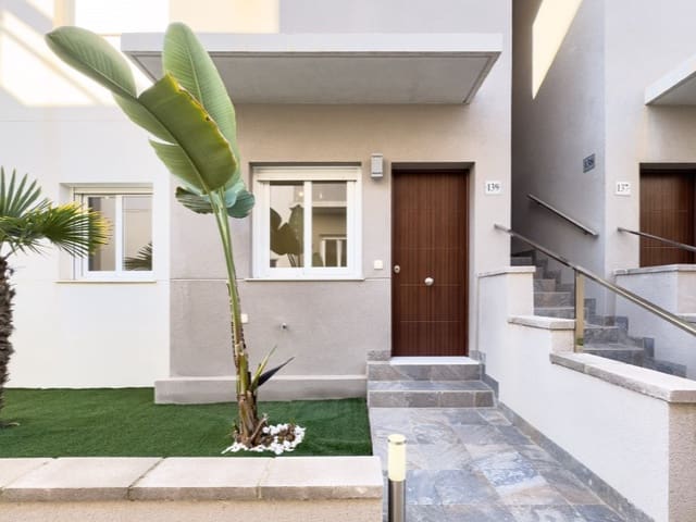 3 soverom Bungalow til salgs i Aguas Nuevas, Torrevieja med garasje - € 268 000 (Ref: 9196198)