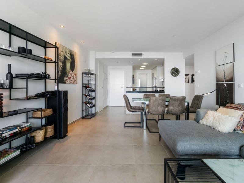 3 bedroom Apartment for sale in Punta Prima with garage - € 590,000 (Ref: 9198000)