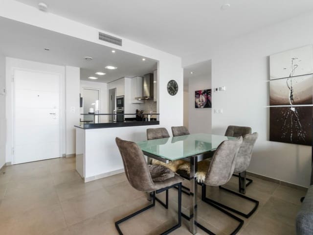 3 soveværelse Lejlighed til salg i Punta Prima, Torrevieja med garage - € 590.000 (Ref: 9198000)