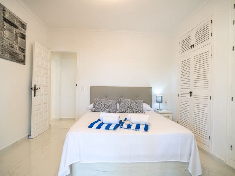 3 sypialnia Willa na sprzedaż w El Chaparral z basenem - 535 000 € (Ref: 9198004)