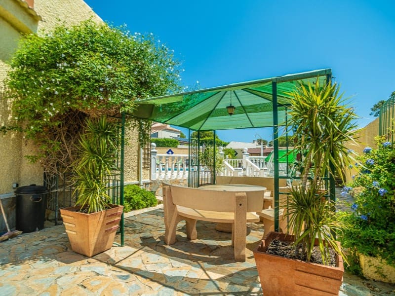 3 sypialnia Willa na sprzedaż w El Chaparral z basenem - 535 000 € (Ref: 9198004)