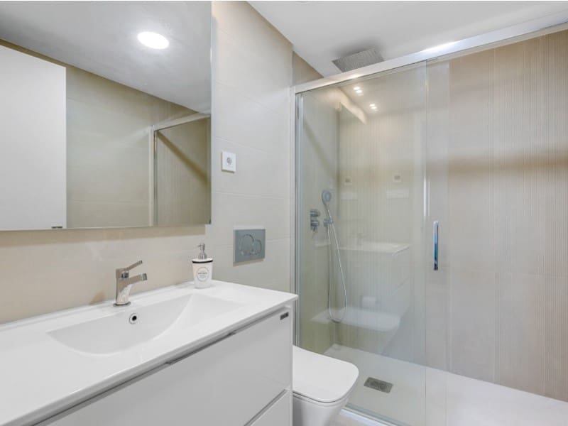 2 soverom Leilighet til salgs i Punta Prima med garasje - € 369 000 (Ref: 9204861)