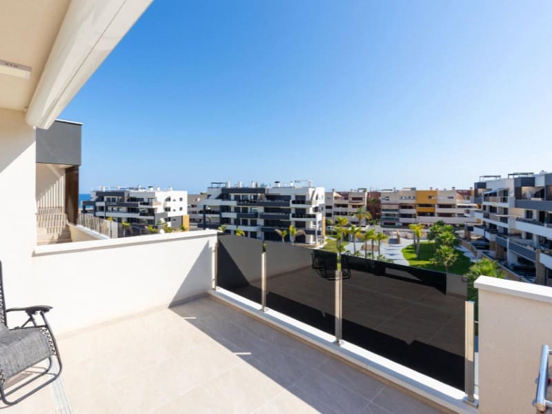 2 soverom Penthouse til salgs i Playa Flamenca - € 495 000 (Ref: 9204862)