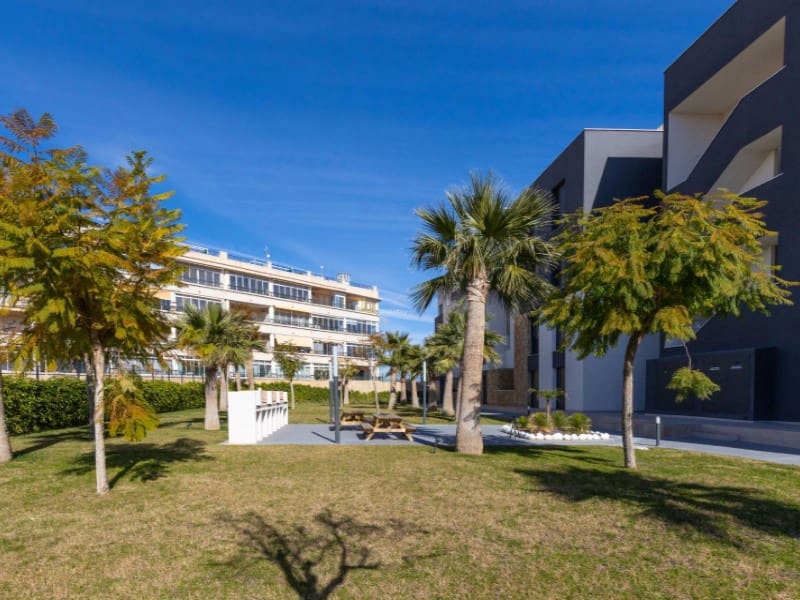 2 soverom Penthouse til salgs i Playa Flamenca - € 495 000 (Ref: 9204862)