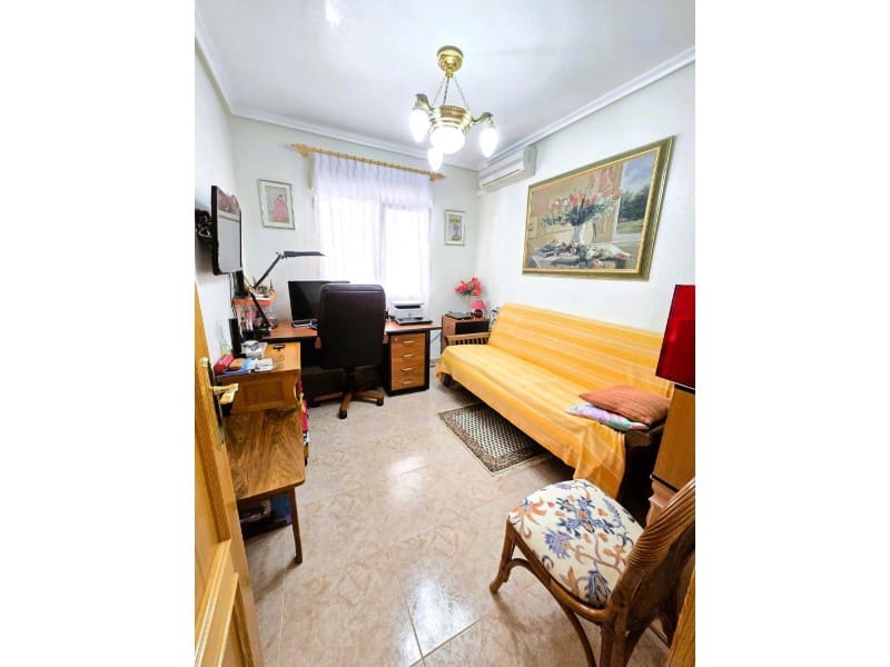 3 chambre Villa/Maison à vendre à Playa Flamenca avec piscine - 550 000 € (Ref: 9204864)