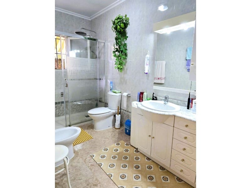 3 chambre Villa/Maison à vendre à Playa Flamenca avec piscine - 550 000 € (Ref: 9204864)