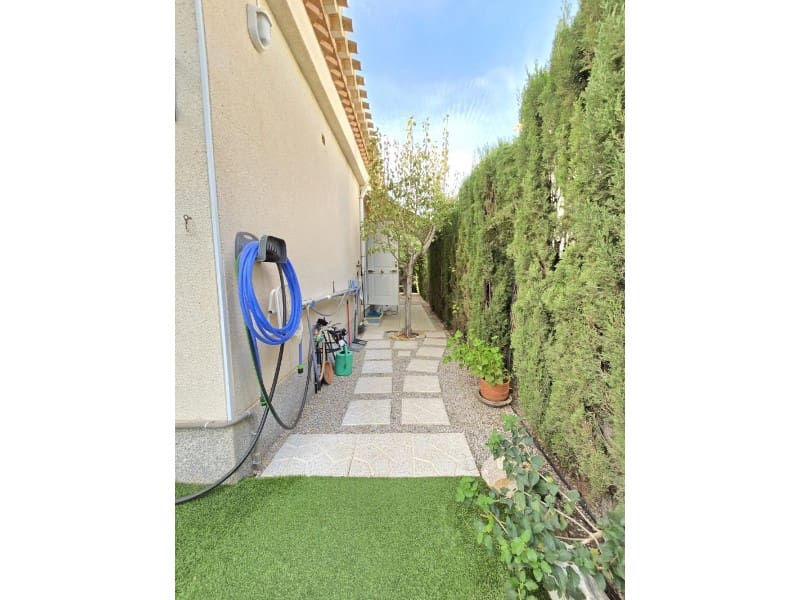 3 chambre Villa/Maison à vendre à Playa Flamenca avec piscine - 550 000 € (Ref: 9204864)