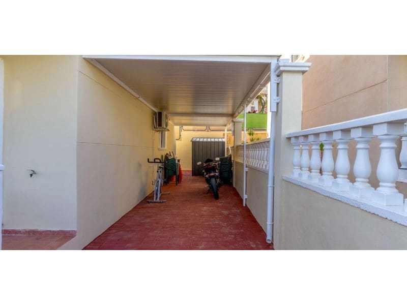 3 quarto Moradia para venda em San Miguel de Salinas - 295 000 € (Ref: 9206873)