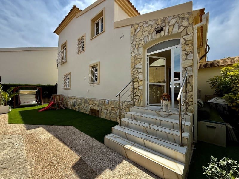 4 camera da letto Villa in vendita in Orihuela Costa con garage - 830.000 € (Rif: 9206874)