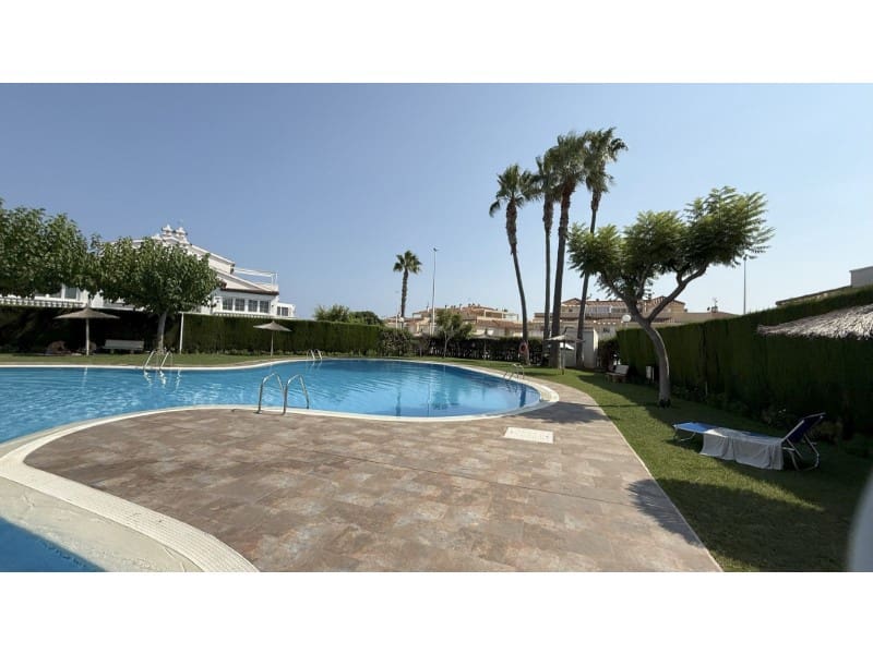 2 Zimmer Apartment zu verkaufen in La Zenia - 229.000 € (Ref: 9206883)