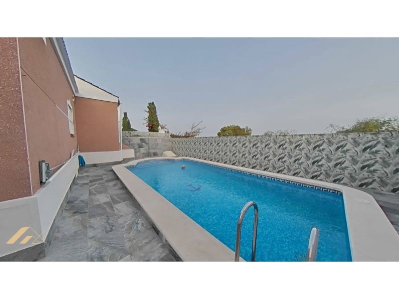 3 soverom Villa til salgs i Torrevieja med svømmebasseng - € 324 500 (Ref: 9206886)