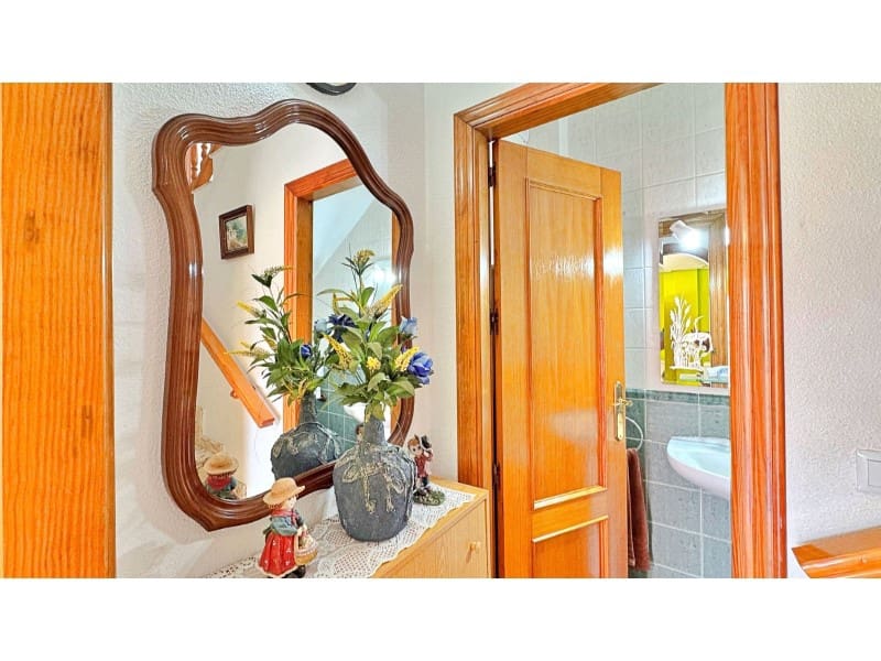 2 bedroom Townhouse for sale in Orihuela Costa - € 199,000 (Ref: 9215440)