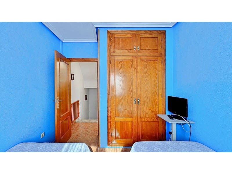 2 bedroom Townhouse for sale in Orihuela Costa - € 199,000 (Ref: 9215440)