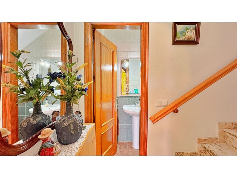 2 bedroom Townhouse for sale in Orihuela Costa - € 199,000 (Ref: 9215440)