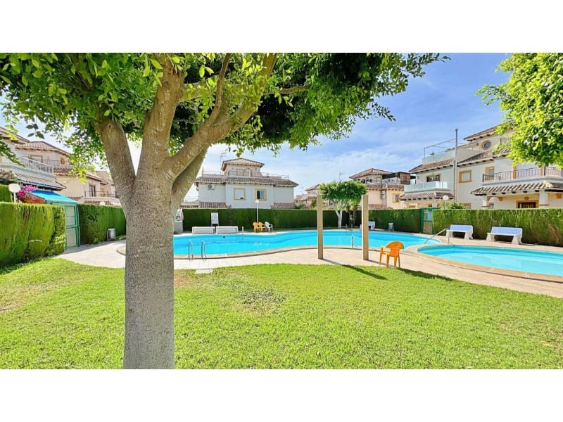 2 bedroom Townhouse for sale in Orihuela Costa - € 199,000 (Ref: 9215440)