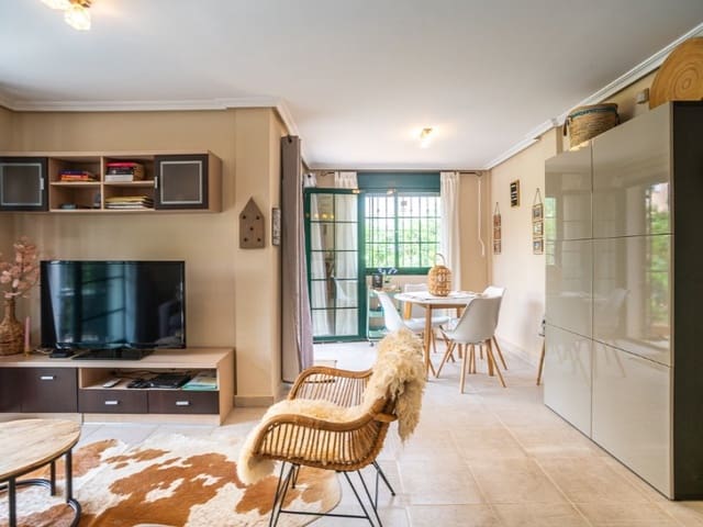 Chalet de 3 habitaciones en Los Balcones - Los Altos, Torrevieja en venta - 285.000 € (Ref: 9215442)