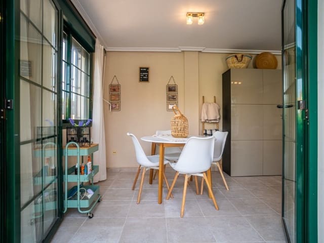 Chalet de 3 habitaciones en Los Balcones - Los Altos, Torrevieja en venta - 285.000 € (Ref: 9215442)