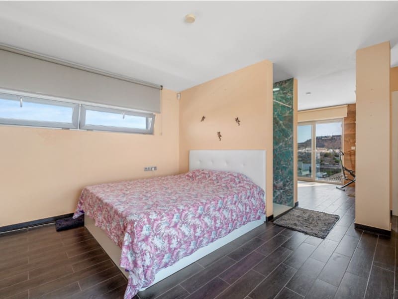 2 bedroom Villa for sale in Benijofar with pool - € 399,000 (Ref: 9215446)